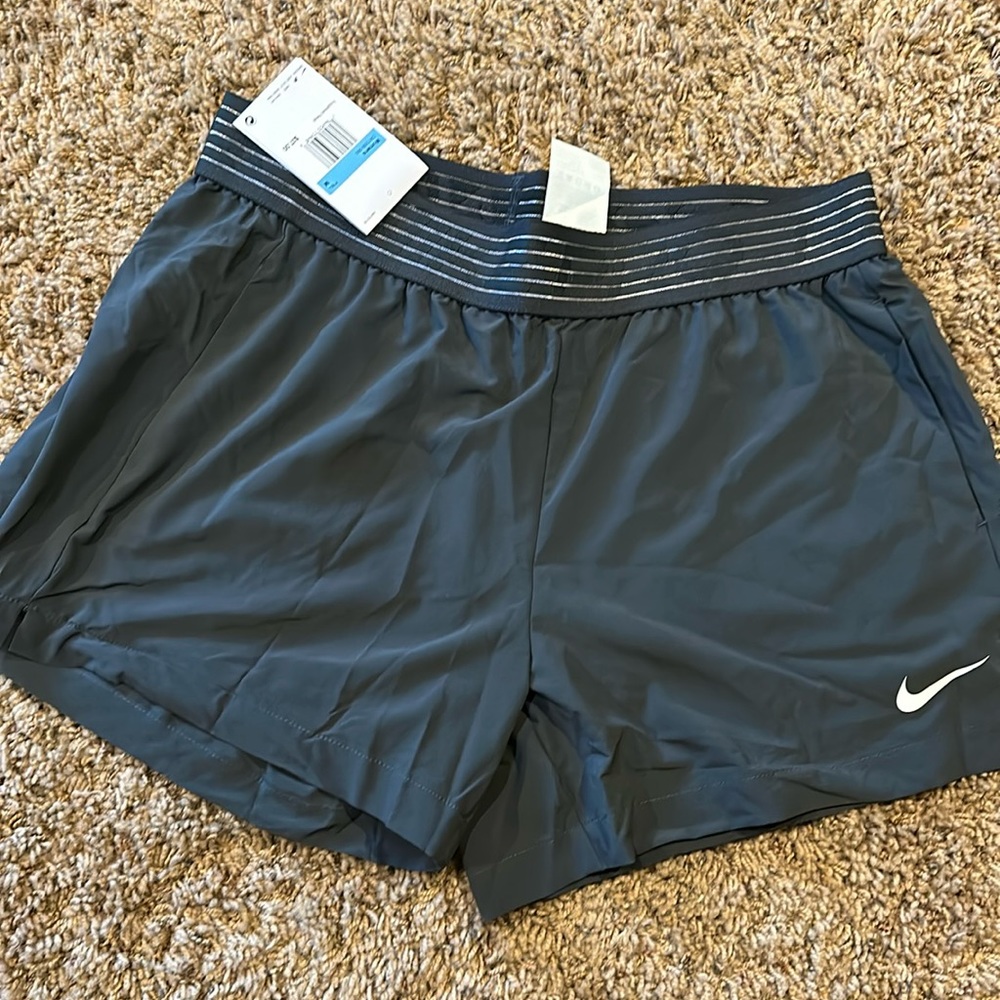 Nike Flex Shorts women’s size Medium